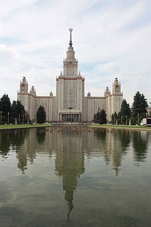 Las 7 hermanas de Stalin Las 7 hermanas de Stalin