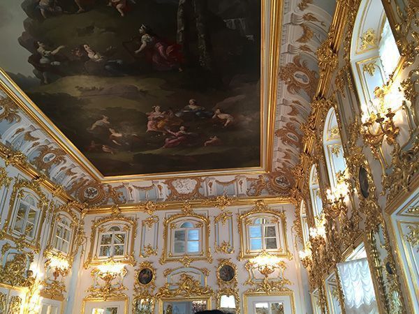 Palacio de Peterhof Palacio de Peterhof