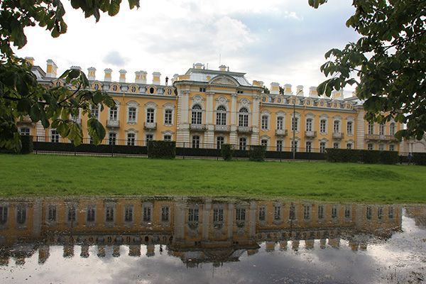 Palacio de Peterhof Palacio de Peterhof